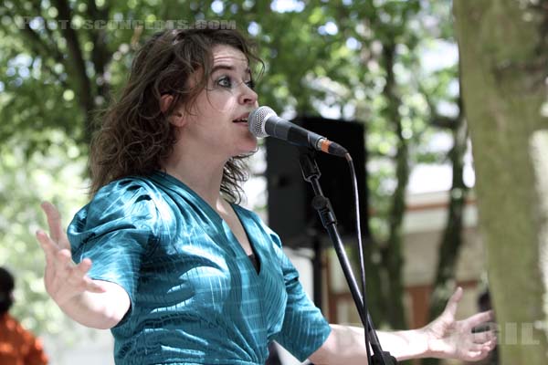 ERNA OMARSDOTTIR - 2009-05-30 - PARIS - Parc de la Villette - 